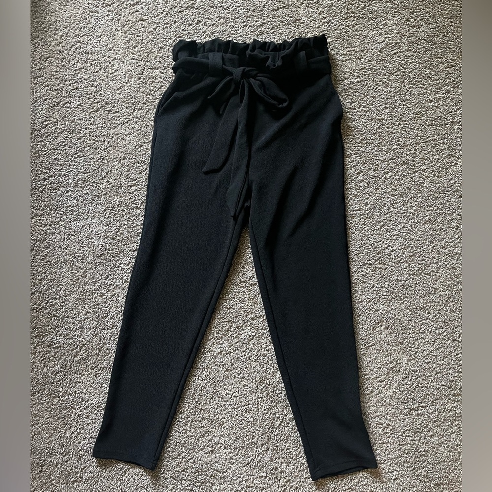 Brand NEW Black High Waisted Stretchy Pants Size M